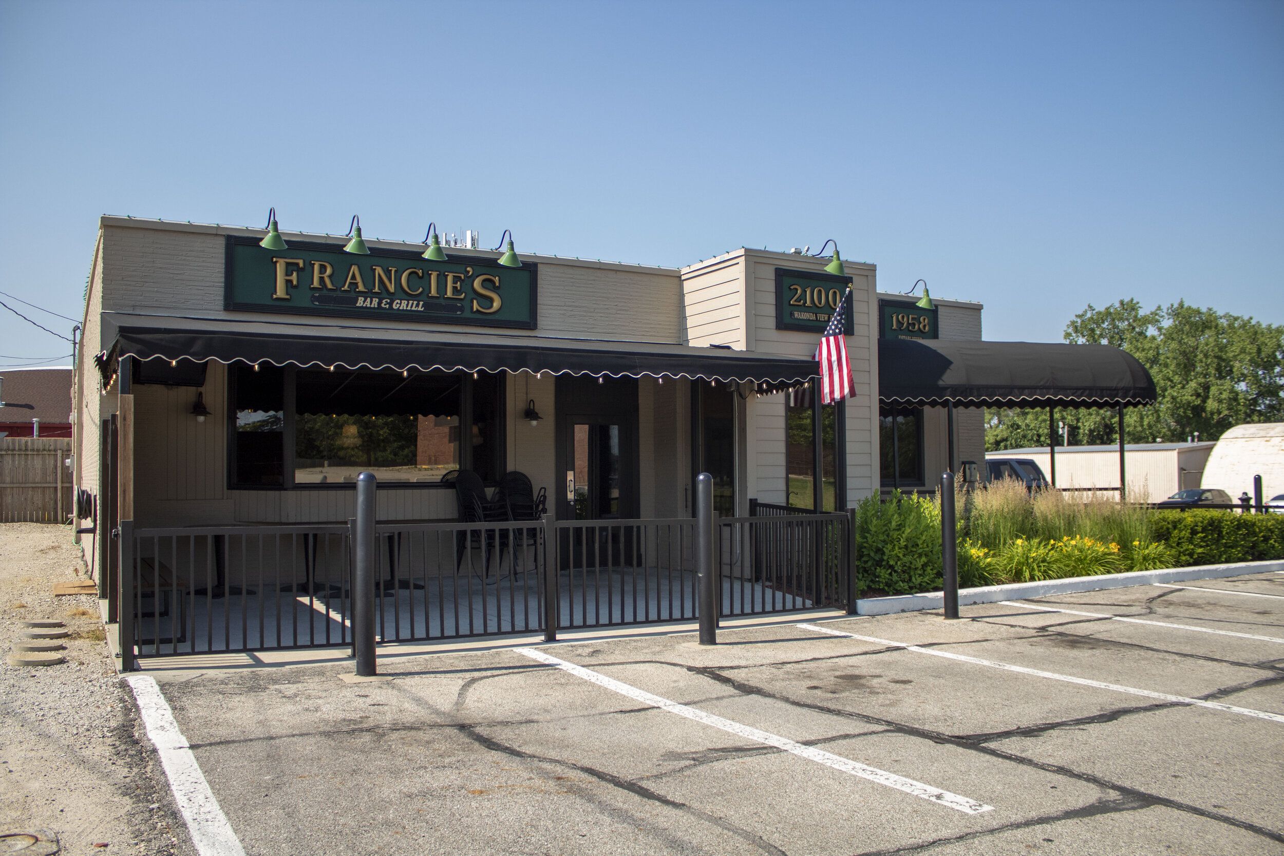 Malone'S Bar & Grill - 5% Cash Back | Groupon Malone'S Bar & Grill - 5% Cash Back | Groupon